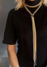 Carica l'immagine nel visualizzatore di Gallery, Collana cravatta rock