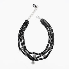 Carica l'immagine nel visualizzatore di Gallery, Collana Corta Multifili Oriente